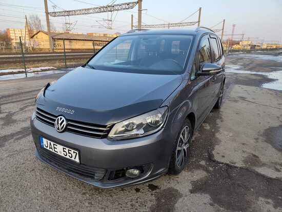 Volkswagen Touran 2012 m.